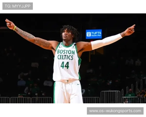 哈基姆挡拆制造错位，内线单打效率显著领先同期中锋